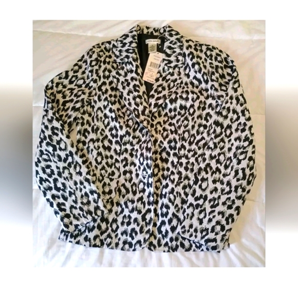 Laura Ashley Jackets & Blazers - Laura Ashley animal print black and white blazer size small